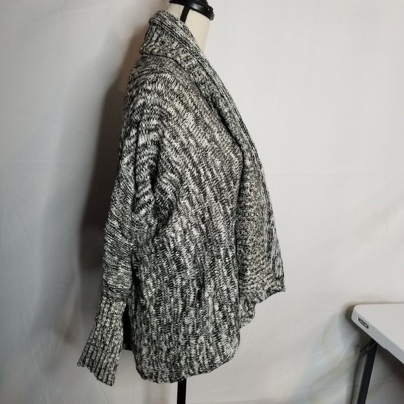 Michael Stars Cascading Shawl Open Front Cardigan Black Marled Size 1 (M/L) - Picture 12 of 12